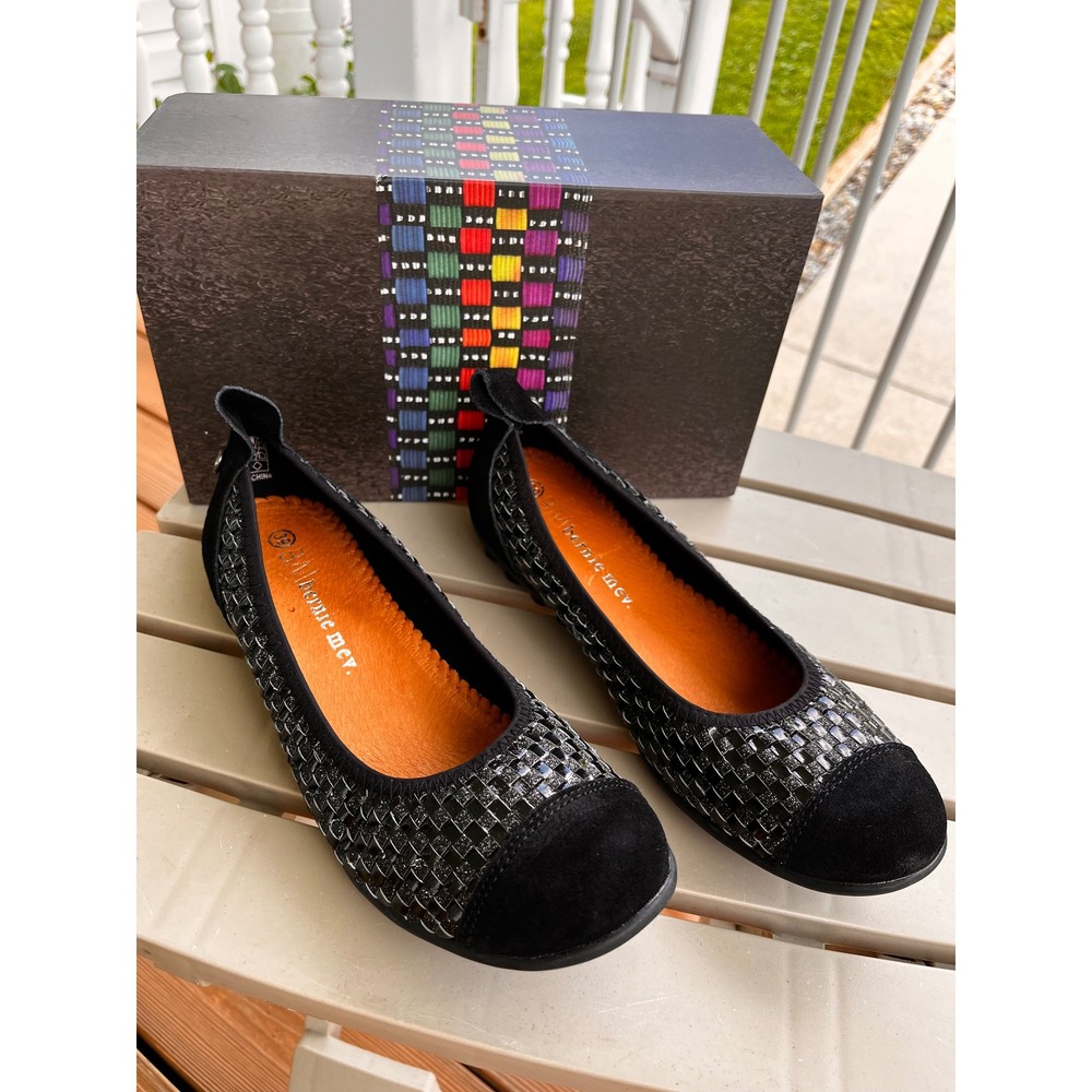 Bernie Mev Bella Me Silver Black Patent Woven Elastic Ballet Flats Womens 39/8